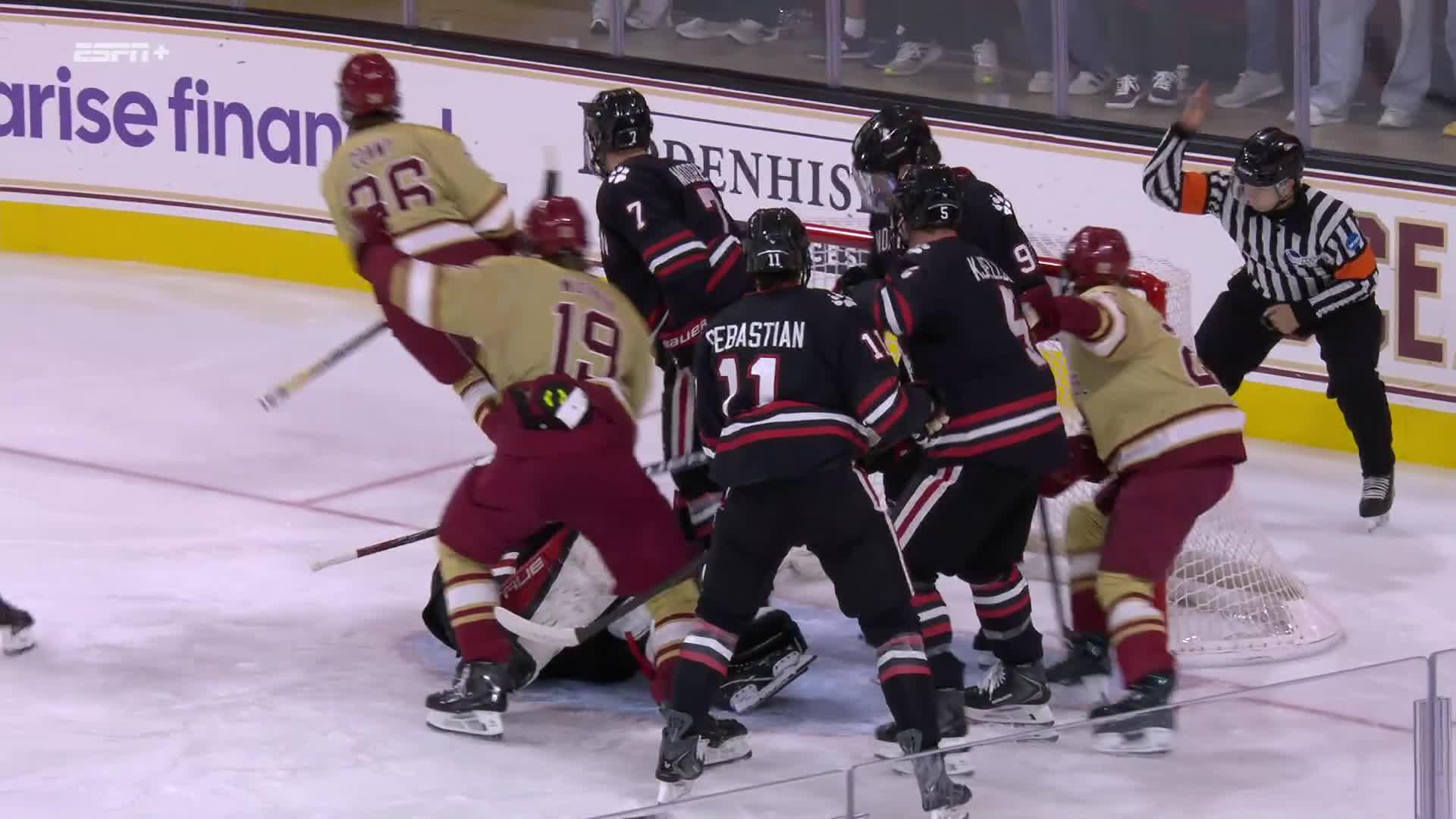 NCAA: Eagles vs Huskies