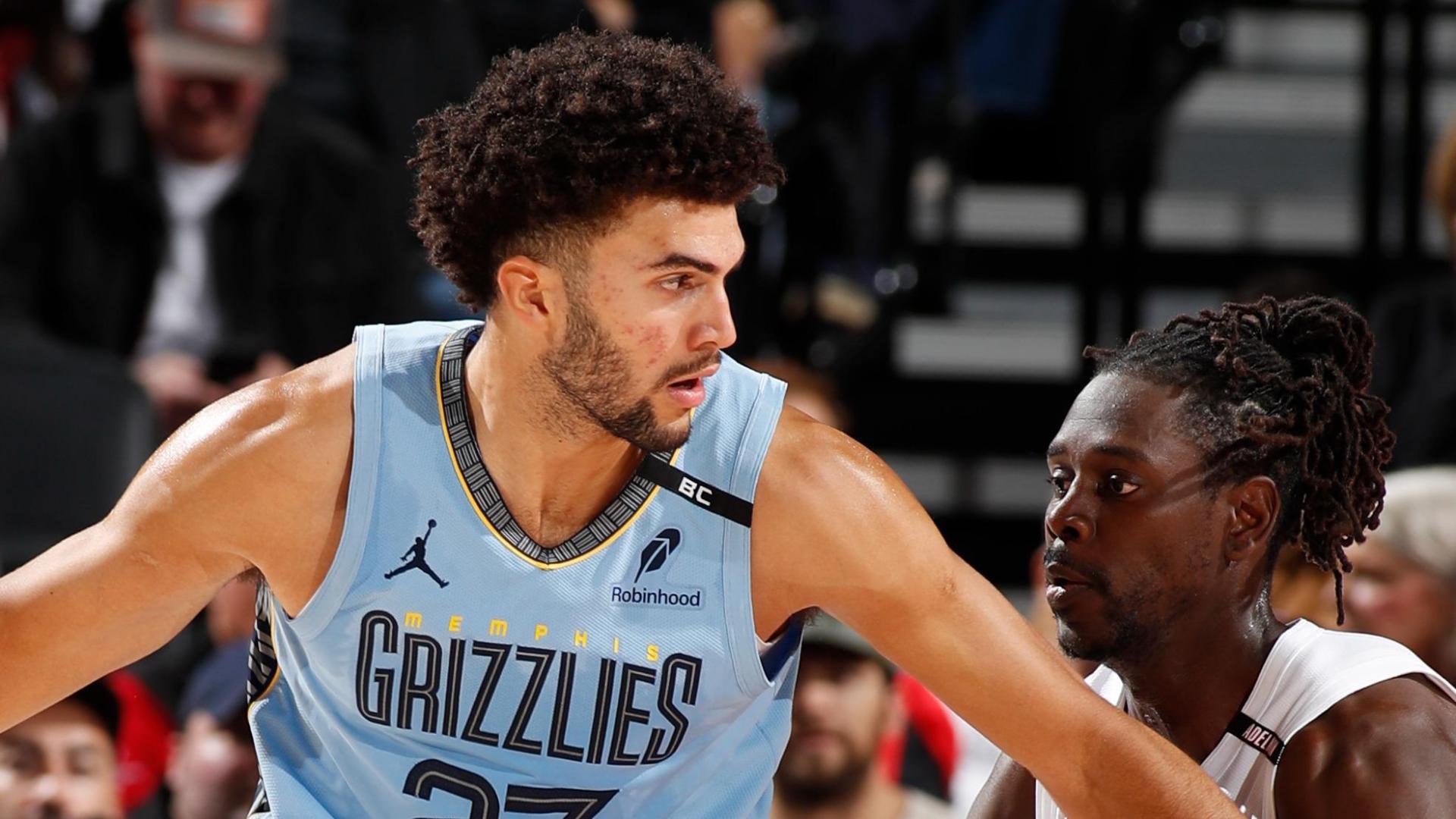Cam Boozer shines as Grizzlies move to 5-0