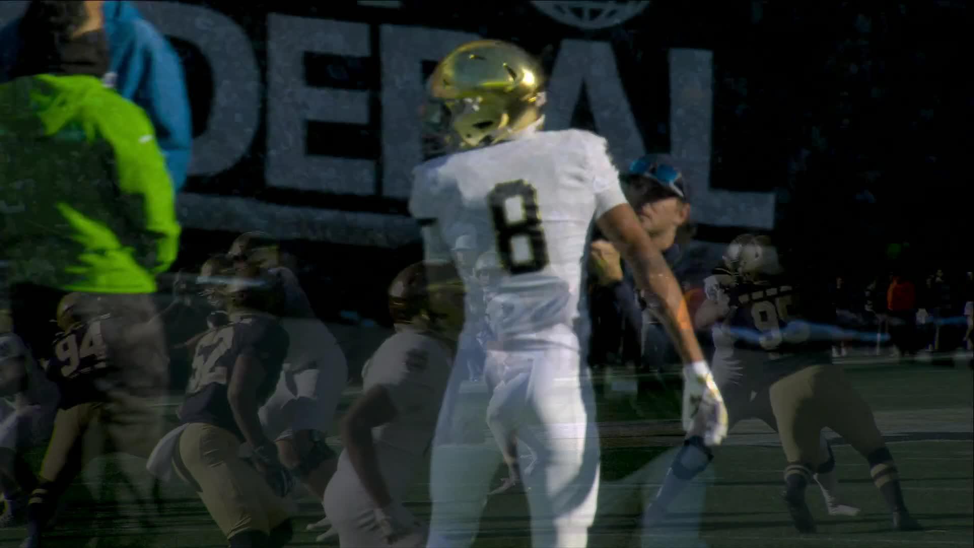 Carr passes for 2 TDs, James adds pair of rushing scores in No. 5 Notre Dame's 35-13 win over Navy